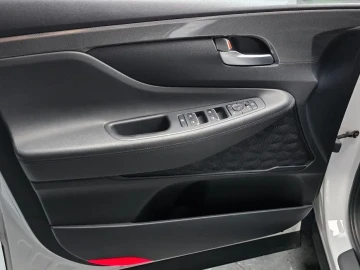 2019 Hyundai Santa Fe с пробегом 61 070 км