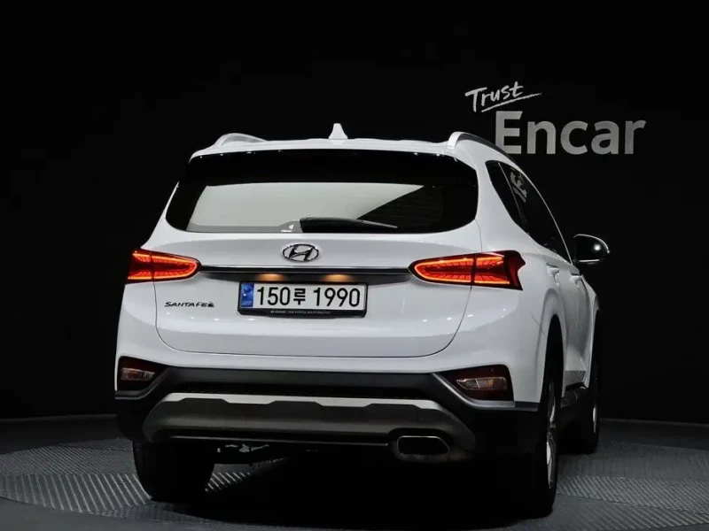 2020 Hyundai Santa Fe с пробегом 121 436 км