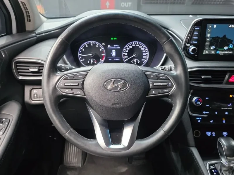 2020 Hyundai Santa Fe с пробегом 121 436 км