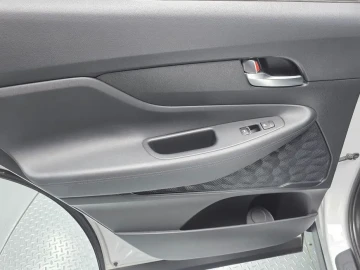 2020 Hyundai Santa Fe с пробегом 121 436 км