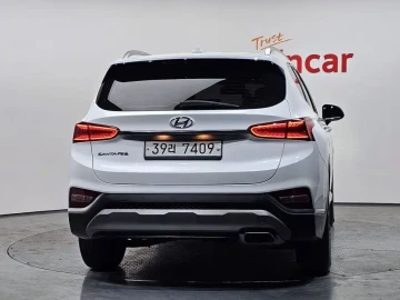 2019 Hyundai Santa Fe с пробегом 13 110 км