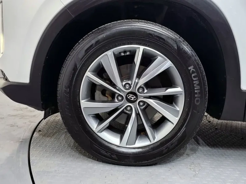 2019 Hyundai Santa Fe с пробегом 13 110 км