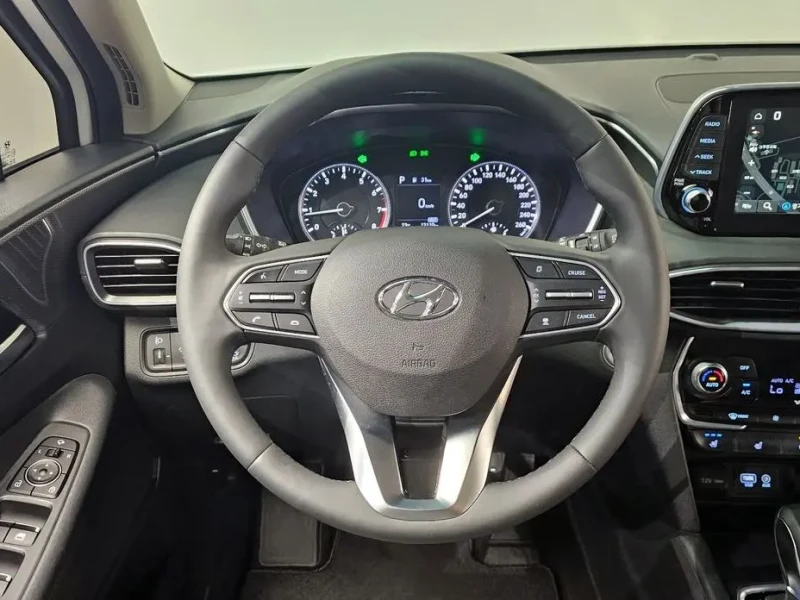 2019 Hyundai Santa Fe с пробегом 13 110 км