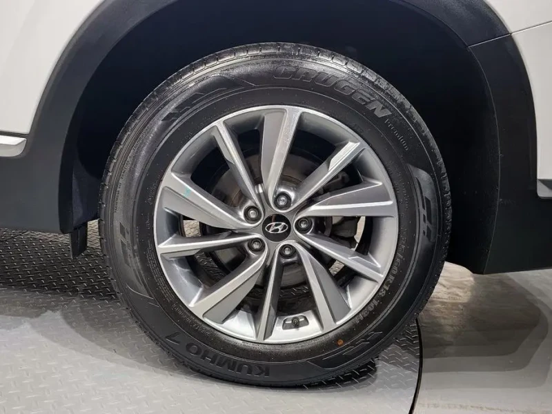 2019 Hyundai Santa Fe с пробегом 13 110 км