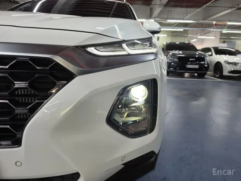 2019 Hyundai Santa Fe с пробегом 13 110 км
