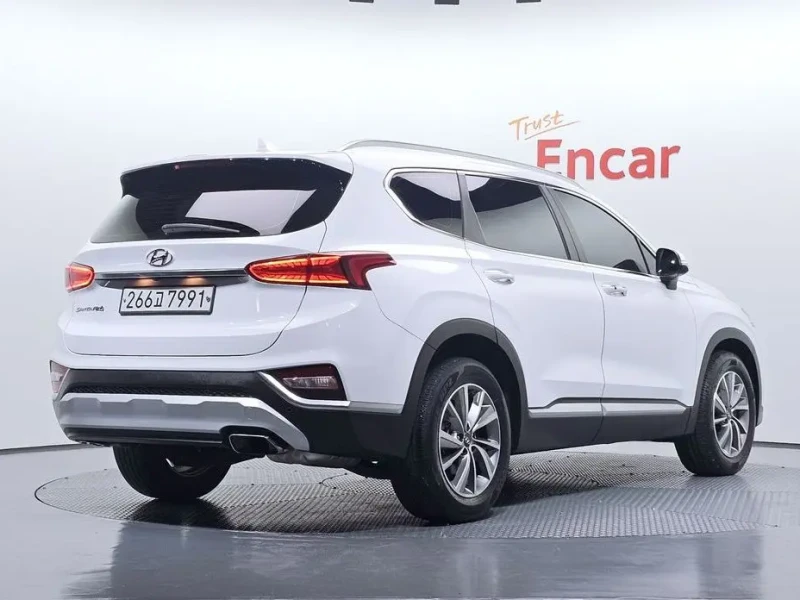 2020 Hyundai Santa Fe с пробегом 89 569 км