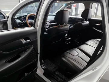 2019 Hyundai Santa Fe с пробегом 106 823 км