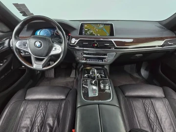 2016 BMW 7 серии с пробегом 110 833 км