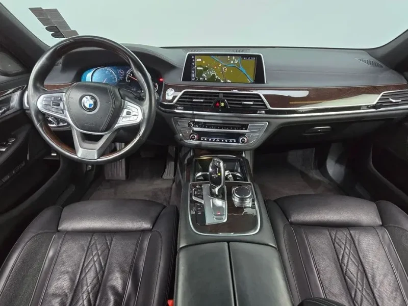 2016 BMW 7 серии с пробегом 110 833 км