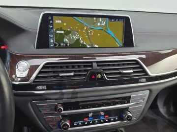 2016 BMW 7 серии с пробегом 110 833 км