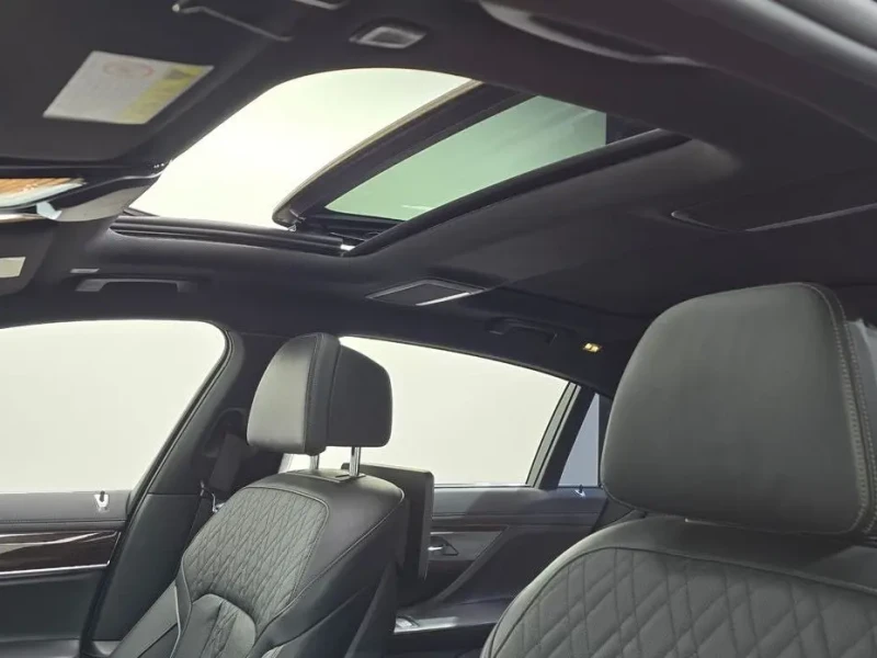 2016 BMW 7 серии с пробегом 110 833 км