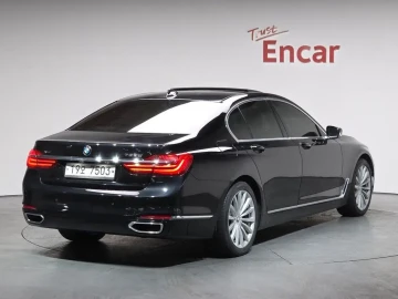 2016 BMW 7 серии с пробегом 138 640 км