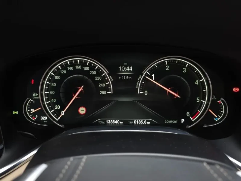 2016 BMW 7 серии с пробегом 138 640 км