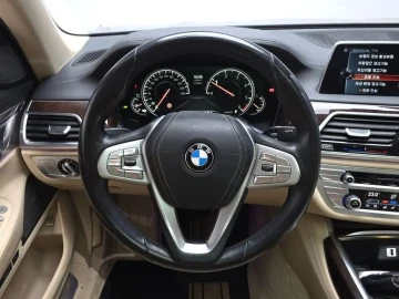 2016 BMW 7 серии с пробегом 138 640 км