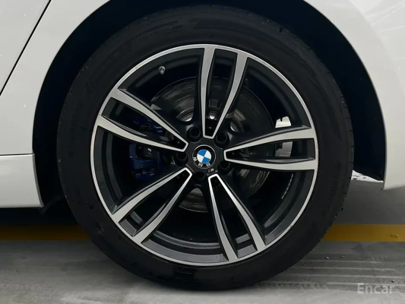 2023 BMW 6 серии с пробегом 52 941 км