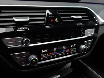 2022 BMW 6 серии с пробегом 80 622 км