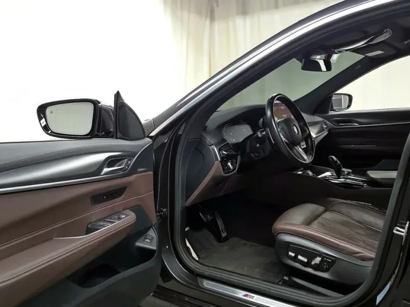 2022 BMW 6 серии с пробегом 112 071 км