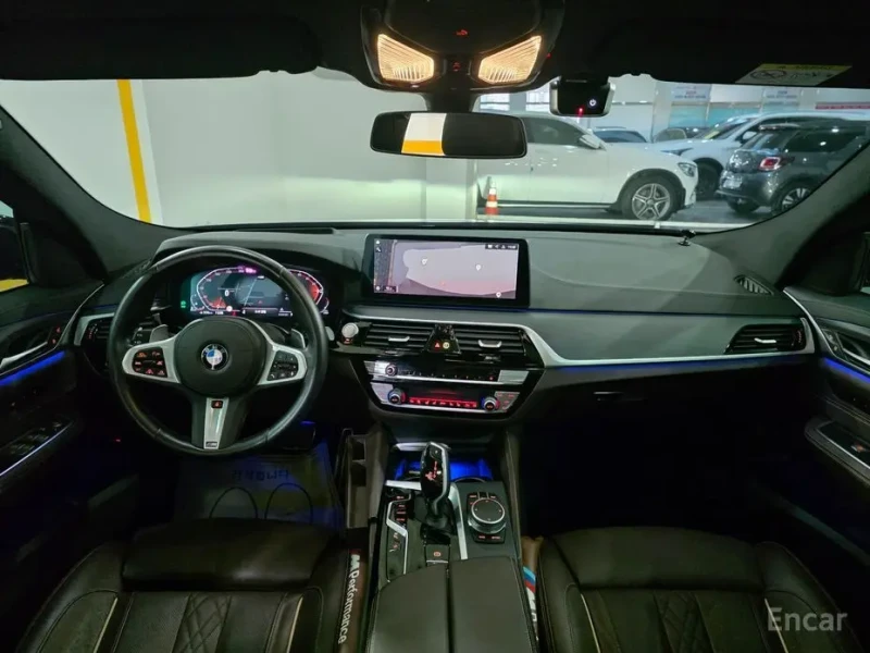 2022 BMW 6 серии с пробегом 93 436 км
