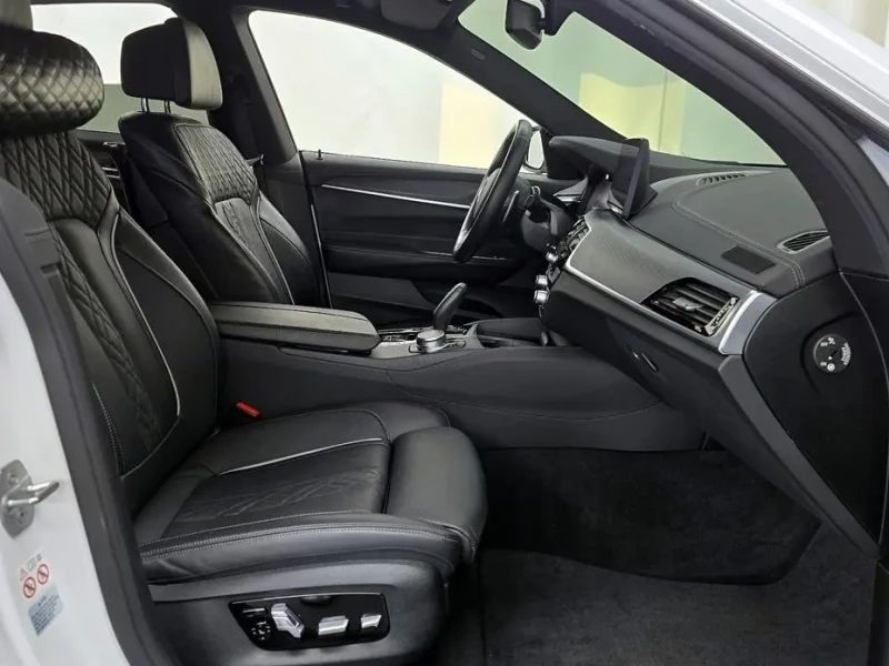 2022 BMW 6 серии с пробегом 92 871 км