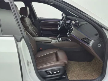 2020 BMW 6 серии с пробегом 47 706 км