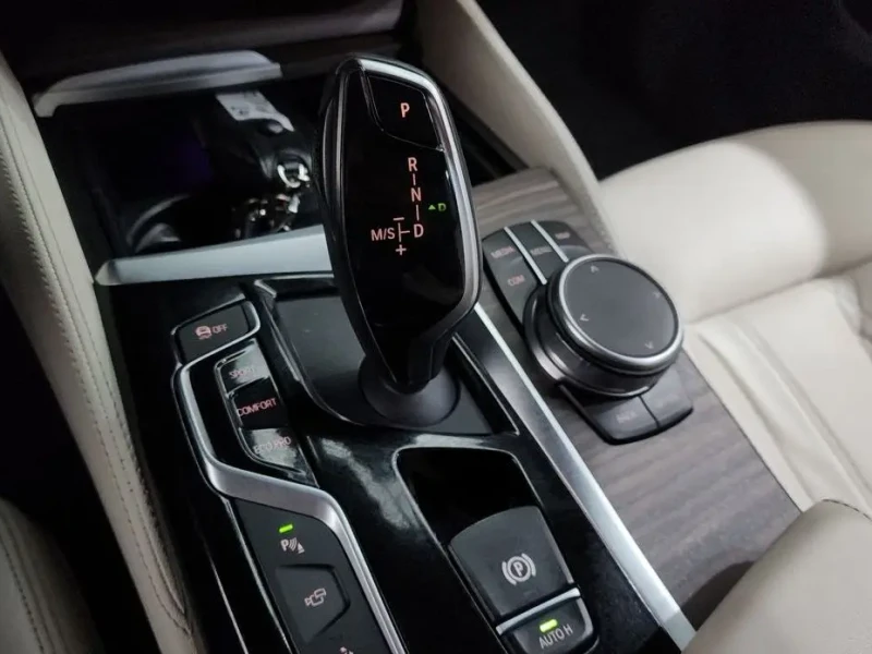 2020 BMW 6 серии с пробегом 125 836 км