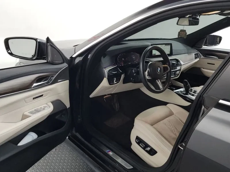 2020 BMW 6 серии с пробегом 125 836 км