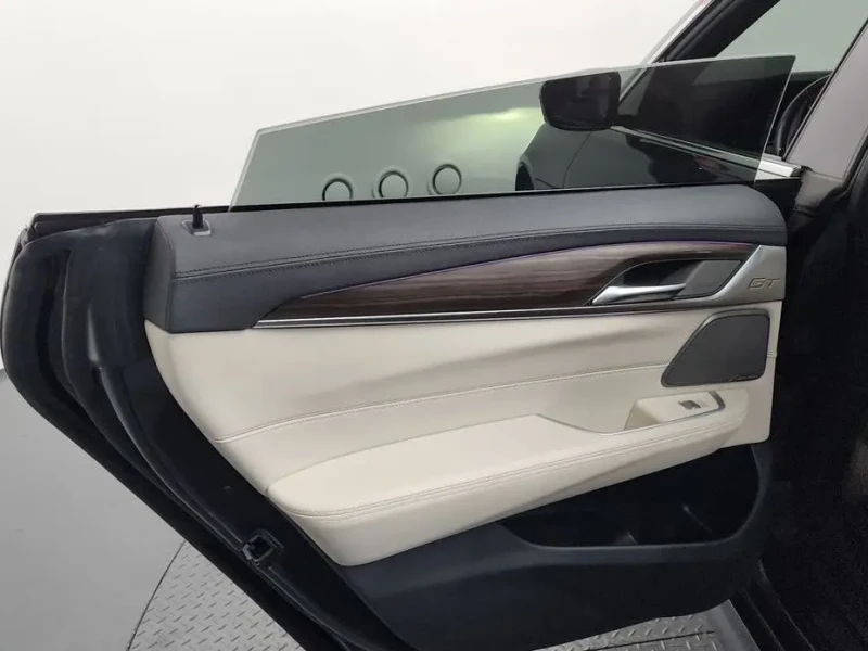 2020 BMW 6 серии с пробегом 125 836 км