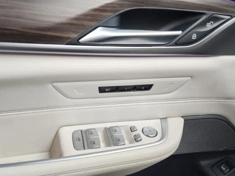 2020 BMW 6 серии с пробегом 125 836 км