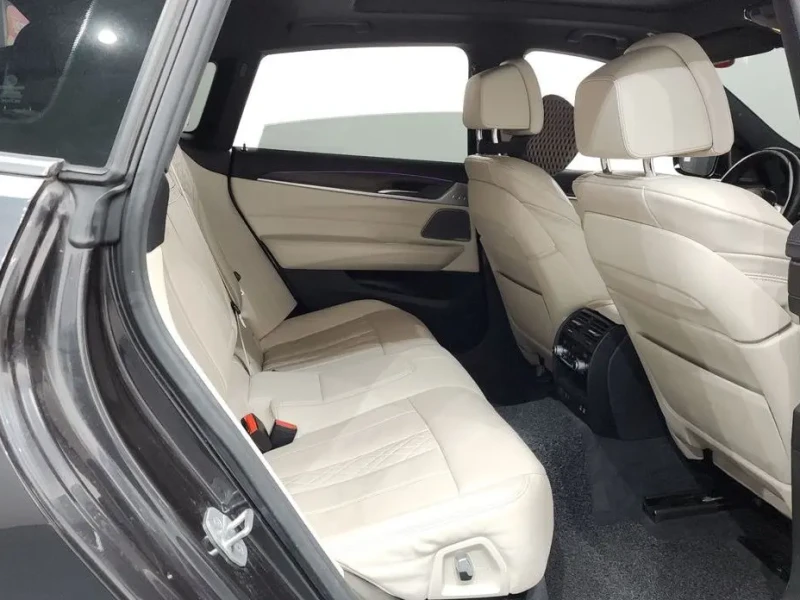 2020 BMW 6 серии с пробегом 125 836 км