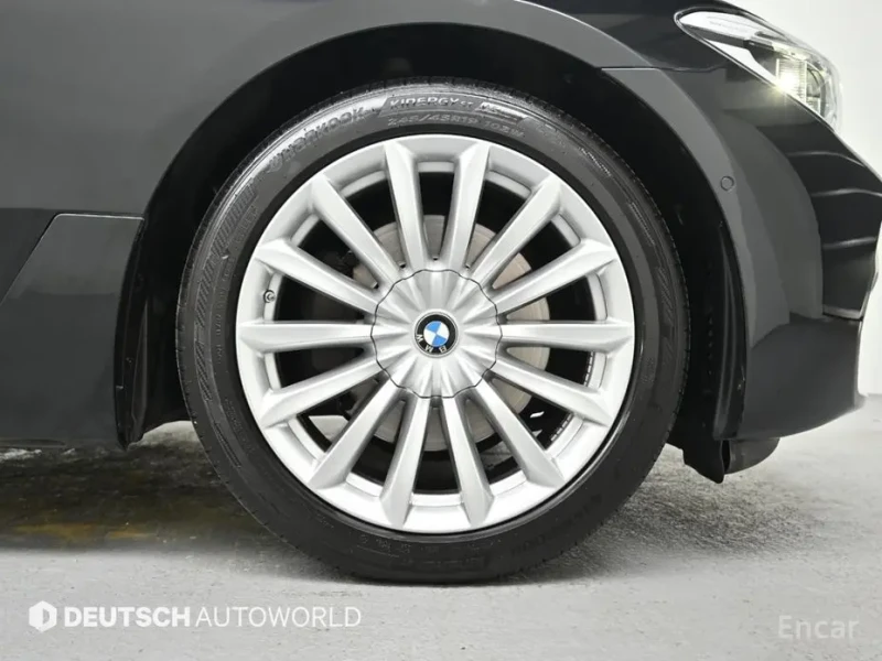2020 BMW 6 серии с пробегом 113 987 км
