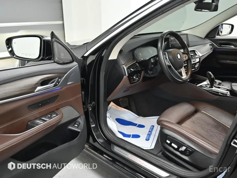 2020 BMW 6 серии с пробегом 113 987 км