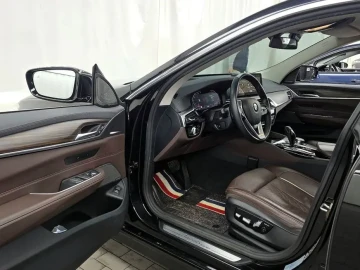 2023 BMW 6 серии с пробегом 42 670 км