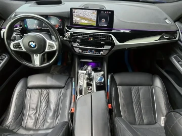 2021 BMW 6 серии с пробегом 111 461 км