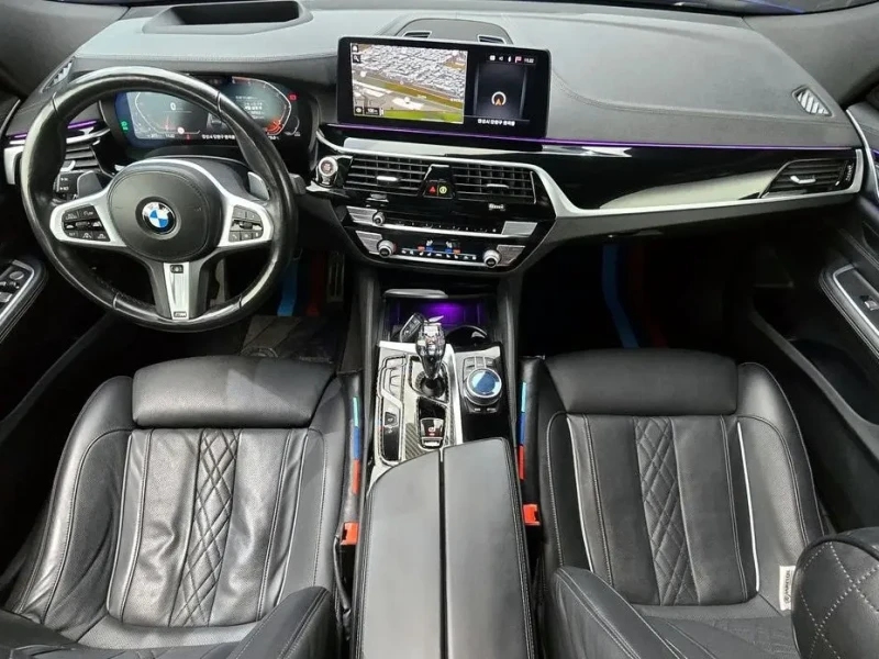 2021 BMW 6 серии с пробегом 111 461 км