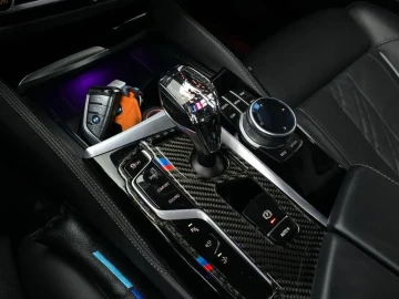 2021 BMW 6 серии с пробегом 111 461 км