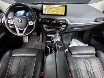 2020 BMW 6 серии с пробегом 114 957 км