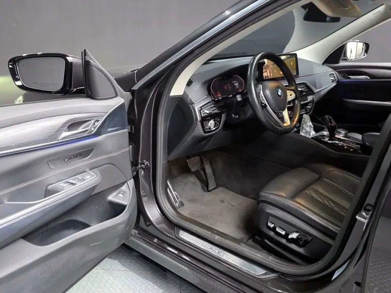 2020 BMW 6 серии с пробегом 114 957 км