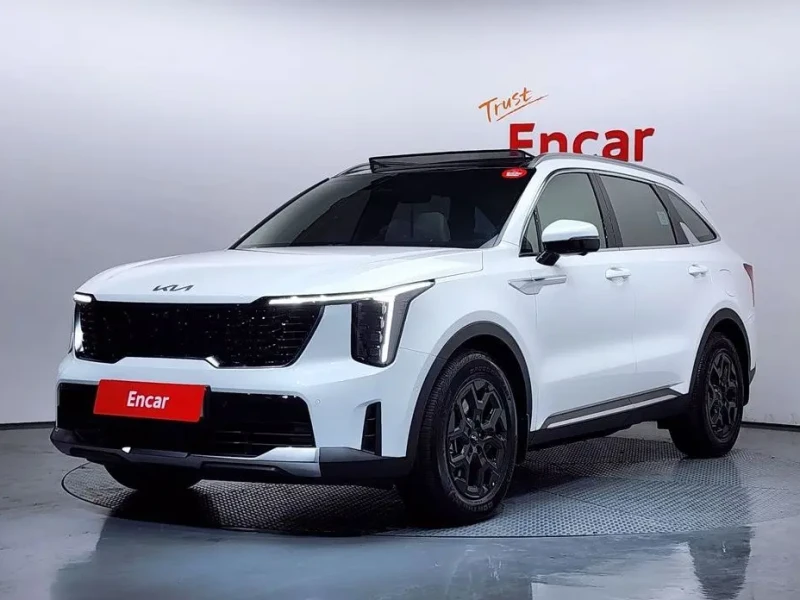 2025 Kia Sorento с пробегом 6 394 км