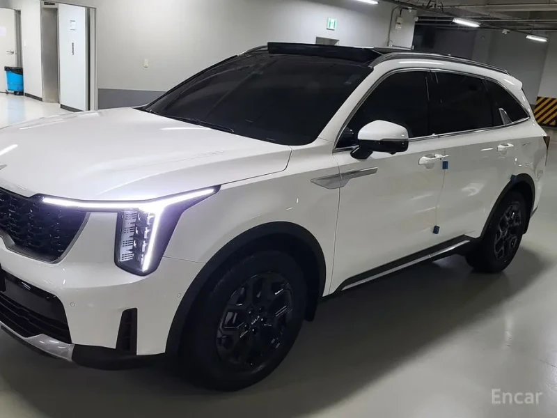2024 Kia Sorento с пробегом 20 833 км