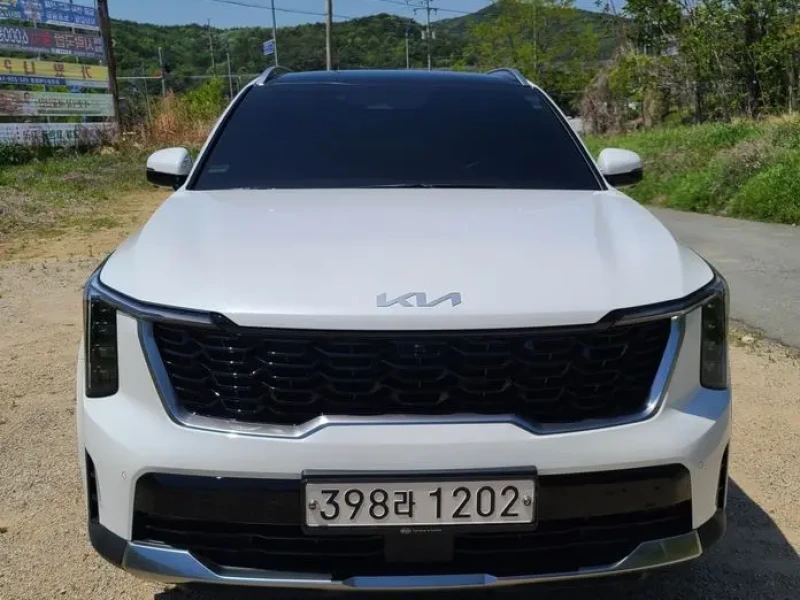 2024 Kia Sorento с пробегом 20 833 км