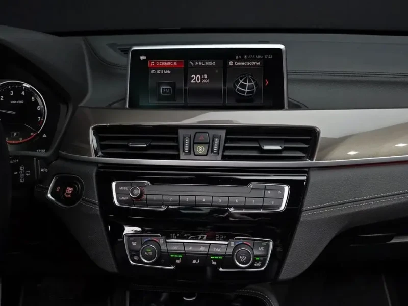 2021 BMW X1 с пробегом 47 471 км