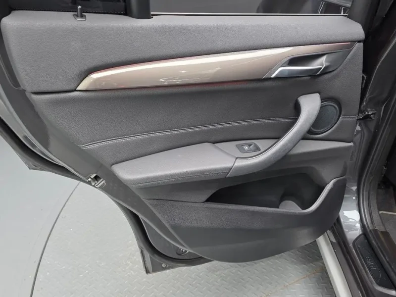2021 BMW X1 с пробегом 47 471 км