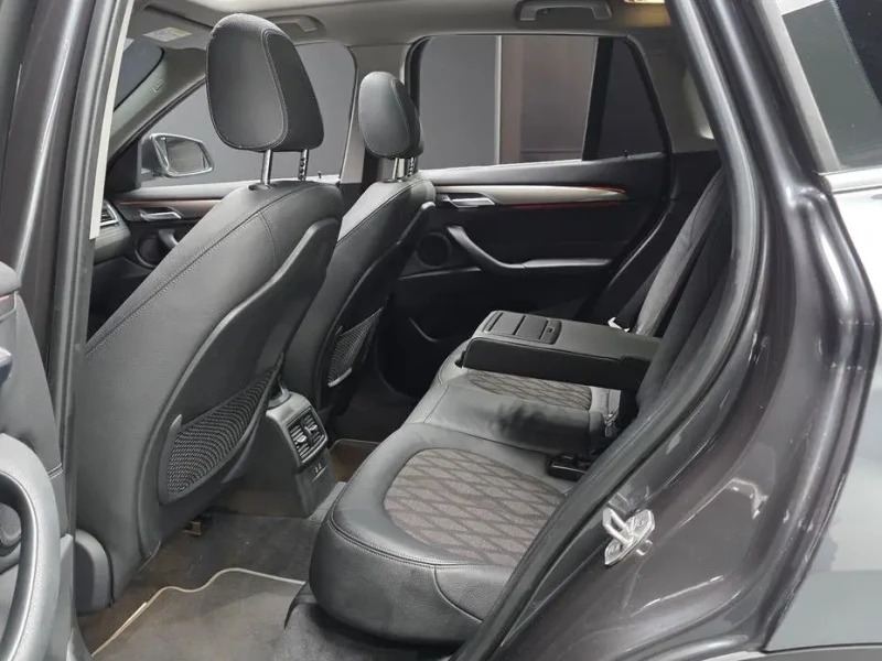 2021 BMW X1 с пробегом 47 471 км