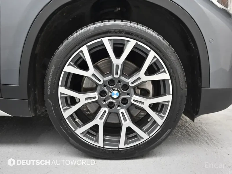 2022 BMW X1 с пробегом 67 767 км