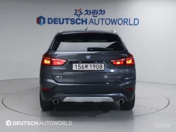 2022 BMW X1 с пробегом 76 193 км