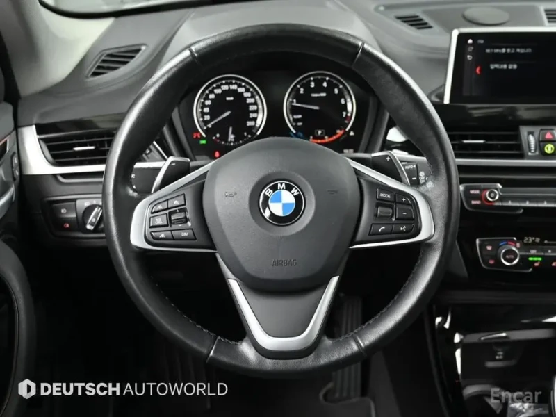 2022 BMW X1 с пробегом 76 193 км