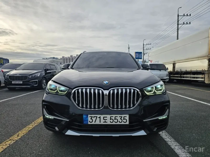 2021 BMW X1 с пробегом 67 700 км