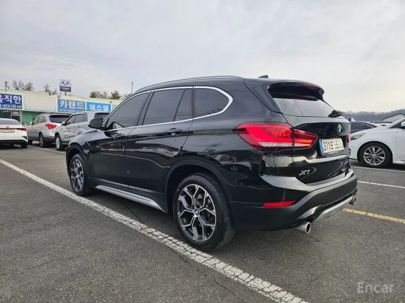 2021 BMW X1 с пробегом 67 700 км
