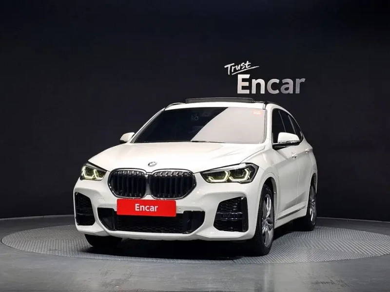 2020 BMW X1 с пробегом 71 500 км