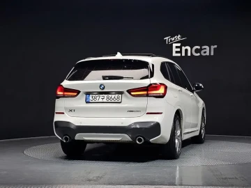 2020 BMW X1 с пробегом 71 500 км